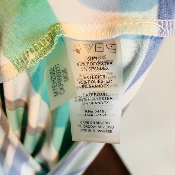 **Goodwill Sale**Calvin Klein Striped Shirt in M - Picture 4 of 4